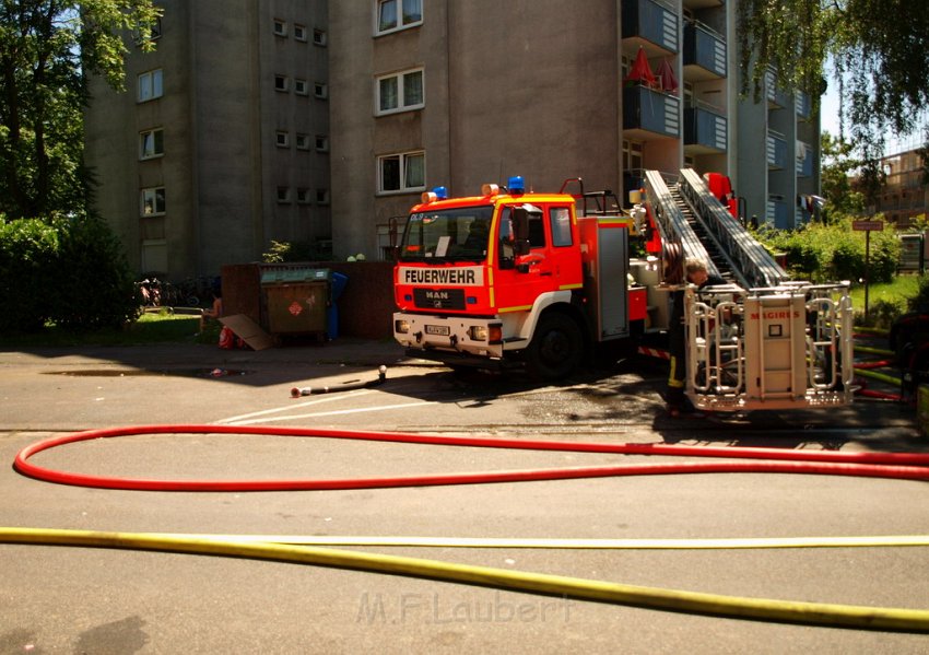 Feuer Koeln Stammheim Ricarda Huchstr P11.JPG